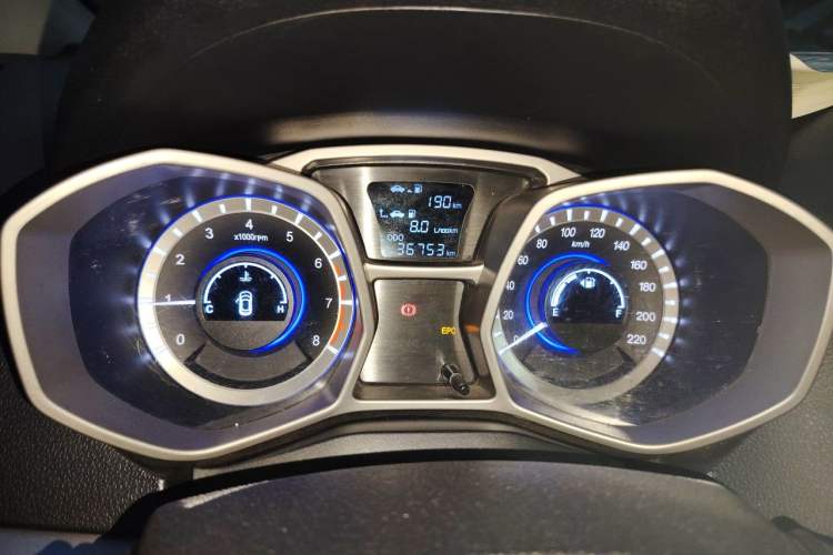 Used JAC Group Refine S3 2014 1.5L Manual Luxury Smart Model Instrument Cluster