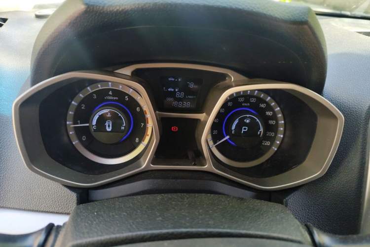 Used JAC Group Refine S3 2014 1.5L CVT Luxury Smart Model Instrument Cluster