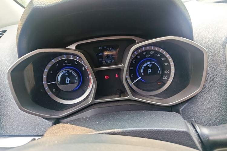 Used JAC Group Refine S3 2014 1.5L CVT Luxury Smart Model Instrument Cluster