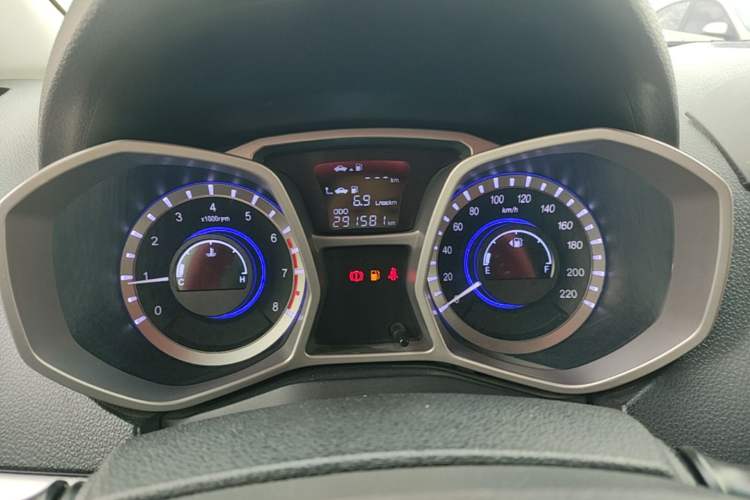 Used JAC Group Refine S3 2014 1.5L Manual Luxury Smart Model Instrument Cluster