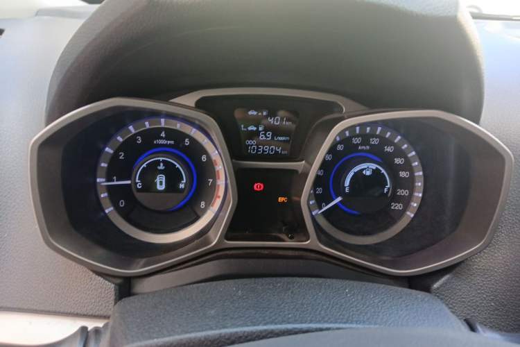 Used JAC Group Refine S3 2014 1.5L Manual Luxury Smart Model Instrument Cluster