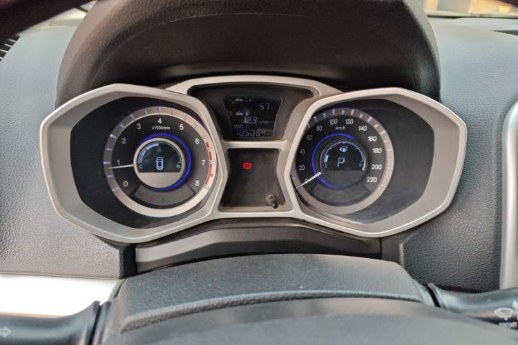Used JAC Group Refine S3 2014 1.5L CVT Luxury Smart Model Instrument Cluster