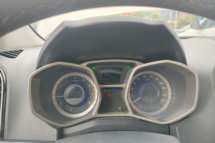 Used JAC Group Refine S3 2014 1.5L Manual Luxury Smart Model Instrument Cluster
