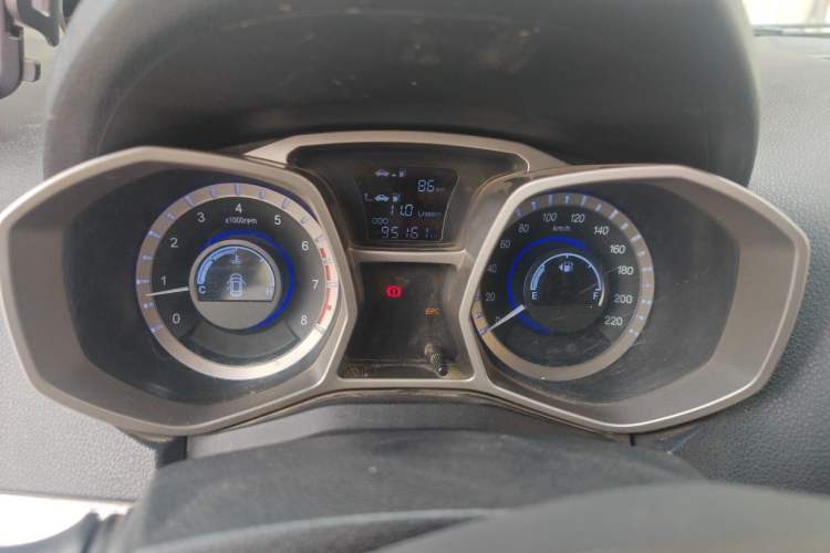 Used JAC Group Refine S3 2014 1.5L Manual Luxury Model Instrument Cluster
