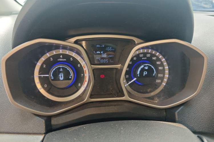 Used JAC Group Refine S3 2014 1.5L CVT Luxury Smart Model Instrument Cluster