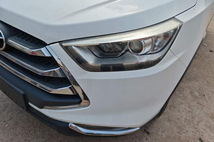 Used JAC Group Refine S3 2014 1.5L CVT Luxury Smart Model Left Front Headlight