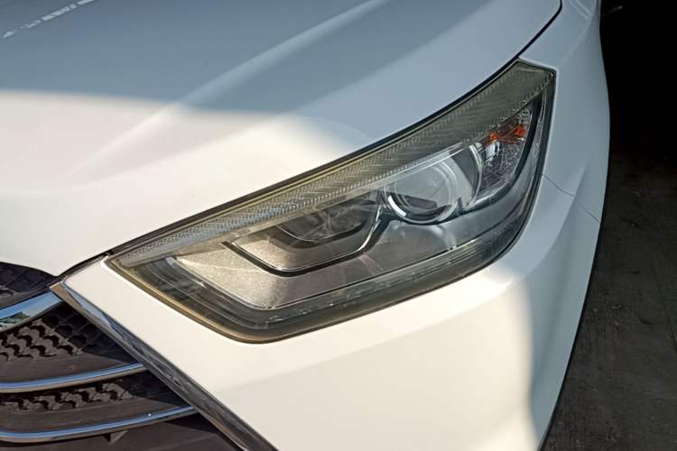 Used JAC Group Refine S3 2014 1.5L Manual Luxury Smart Model Left Front Headlight