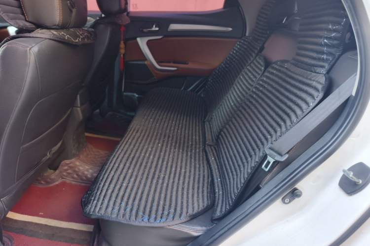 Used JAC Group Refine S3 2014 1.5L CVT Luxury Version Left Rear Seat