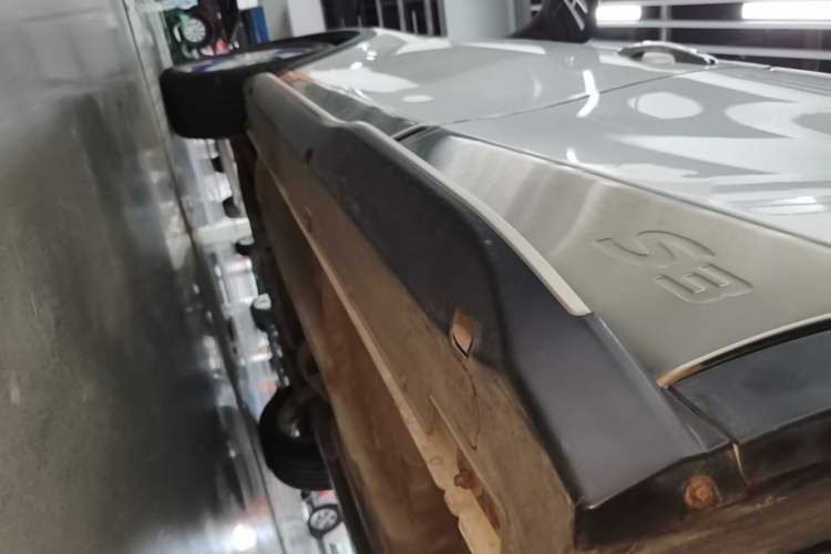 Used JAC Group Refine S3 2014 1.5L CVT Luxury Smart Model Left Side Sill