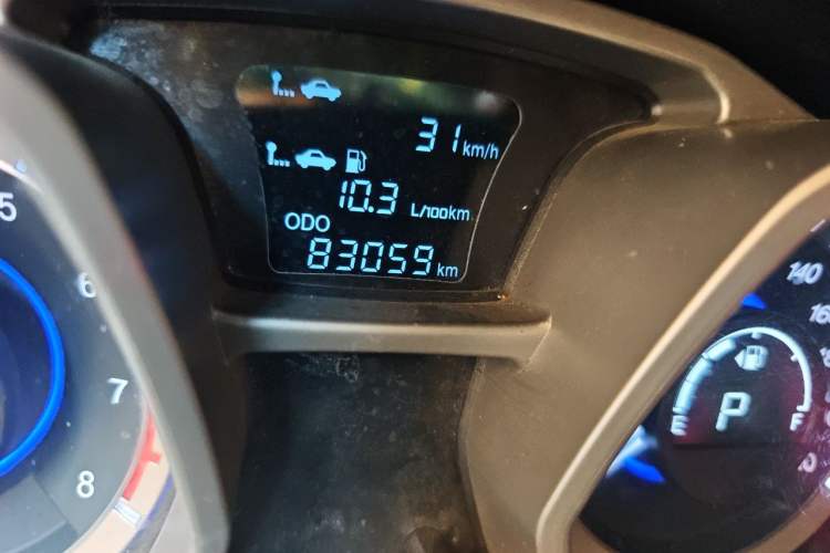 Used JAC Group Refine S3 2014 1.5L CVT Luxury Smart Model Odometer Close Up