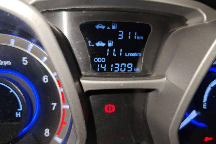 Used JAC Group Refine S3 2014 1.5L CVT Luxury Version Odometer Close Up