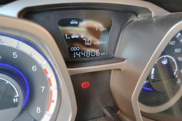 Used JAC Group Refine S3 2014 1.5L Manual Luxury Smart Model Odometer Close Up