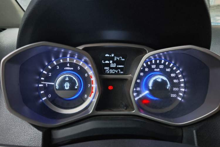 Used JAC Group Refine S3 2014 1.5L Manual Luxury Smart Model Odometer Close Up
