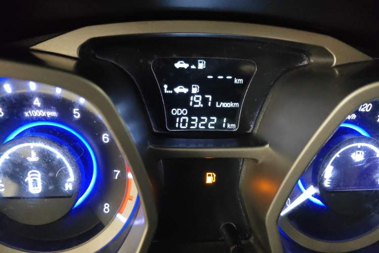 Used JAC Group Refine S3 2014 1.5L Manual Luxury Model Odometer Close Up