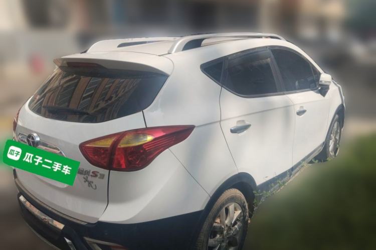 Used JAC Group Refine S3 2014 1.5L CVT Luxury Smart Model Rear Right 45 Deg