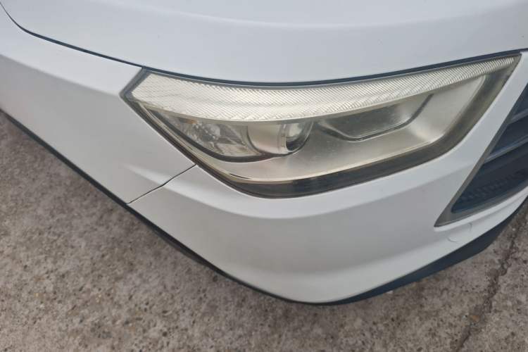 Used JAC Group Refine S3 2014 1.5L Manual Luxury Smart Model Right Front Headlight