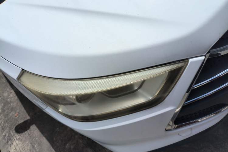 Used JAC Group Refine S3 2014 1.5L Manual Luxury Smart Model Right Front Headlight