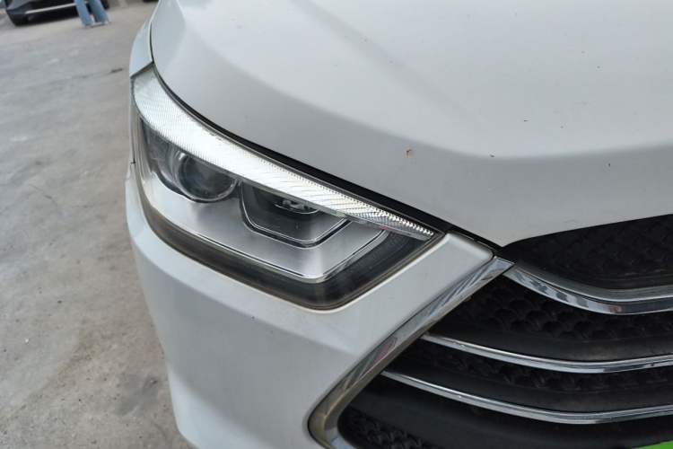 Used JAC Group Refine S3 2014 1.5L Manual Luxury Smart Model Right Front Headlight