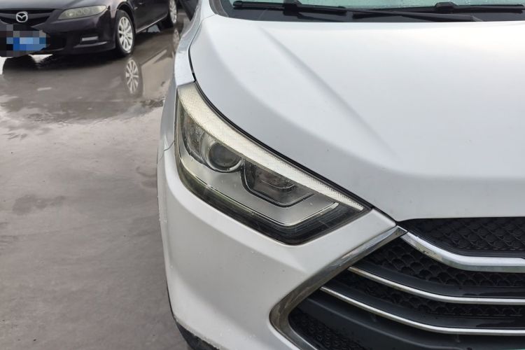Used JAC Group Refine S3 2014 1.5L CVT Luxury Version Right Front Headlight