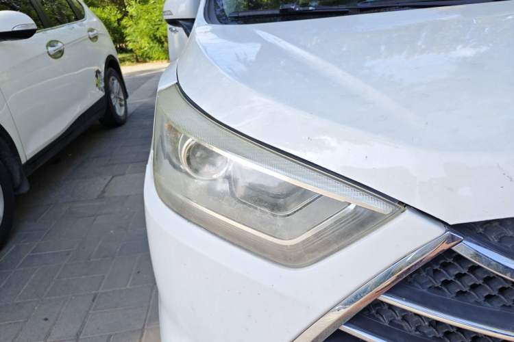 Used JAC Group Refine S3 2014 1.5L Manual Luxury Smart Model Right Front Headlight