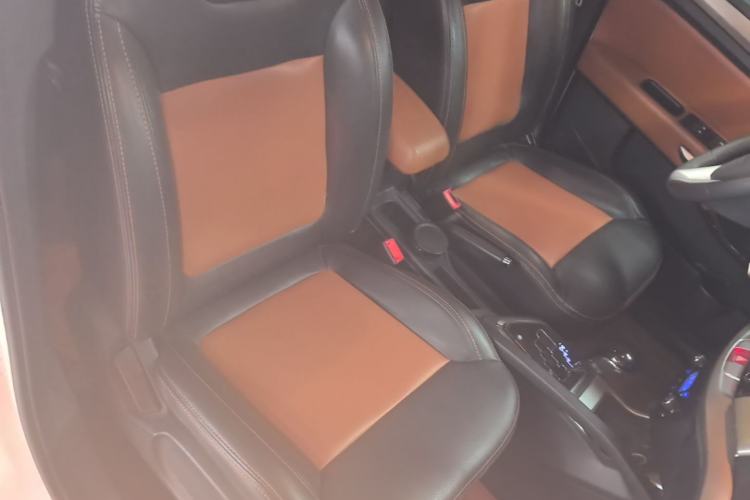 Used JAC Group Refine S3 2014 1.5L CVT Luxury Smart Model Right Front Seat