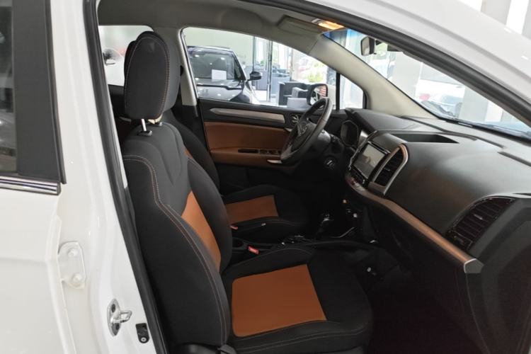 Used JAC Group Refine S3 2014 1.5L CVT Luxury Version Right Front Seat