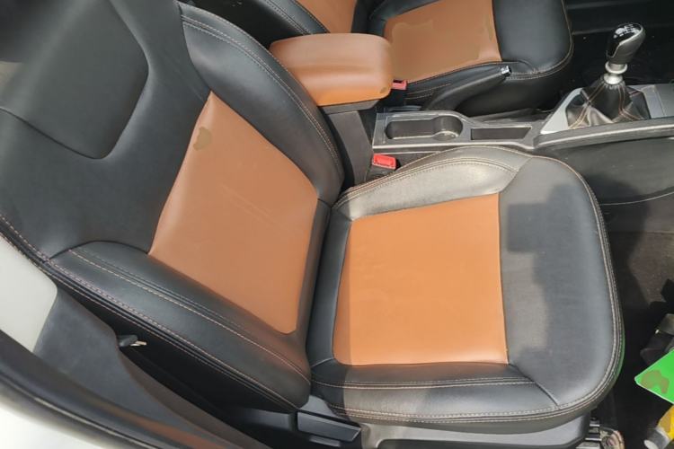 Used JAC Group Refine S3 2014 1.5L Manual Luxury Smart Model Right Front Seat