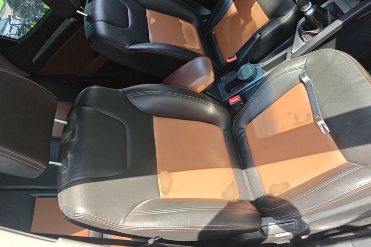 Used JAC Group Refine S3 2014 1.5L Manual Luxury Smart Model Right Front Seat
