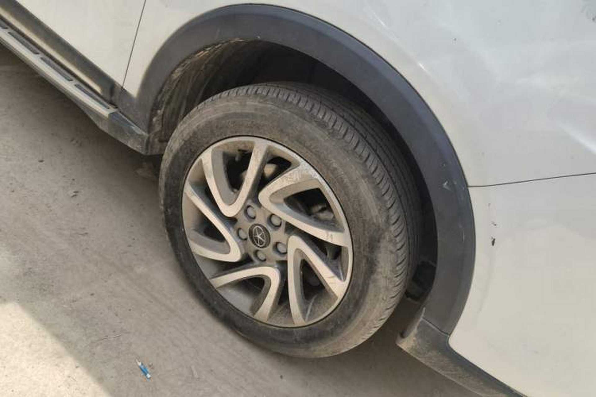 Used JAC Group Refine S3 2014 1.5L Manual Luxury Smart Model Right Front Wheel Hub
