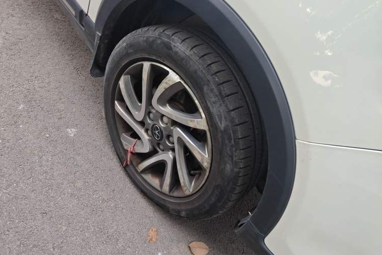 Used JAC Group Refine S3 2014 1.5L Manual Luxury Smart Model Right Front Wheel Hub