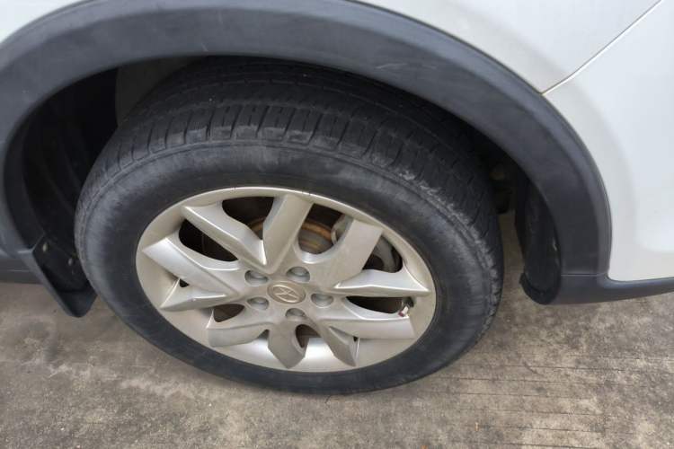 Used JAC Group Refine S3 2014 1.5L Manual Luxury Smart Model Right Front Wheel Hub