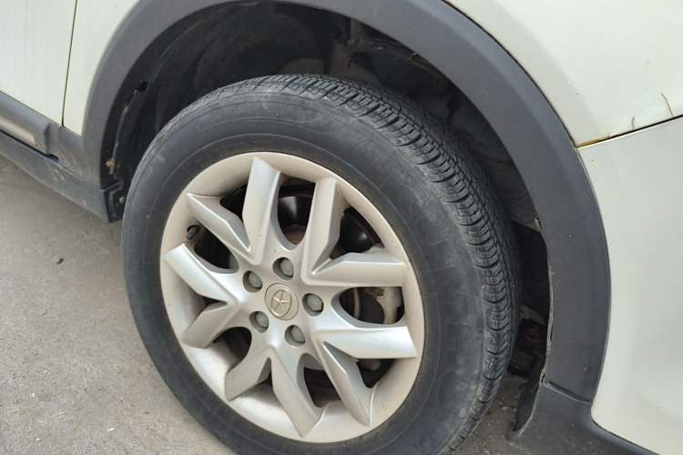 Used JAC Group Refine S3 2014 1.5L Manual Luxury Smart Model Right Front Wheel Hub