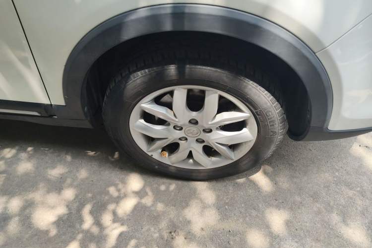Used JAC Group Refine S3 2014 1.5L CVT Luxury Smart Model Right Front Wheel Hub