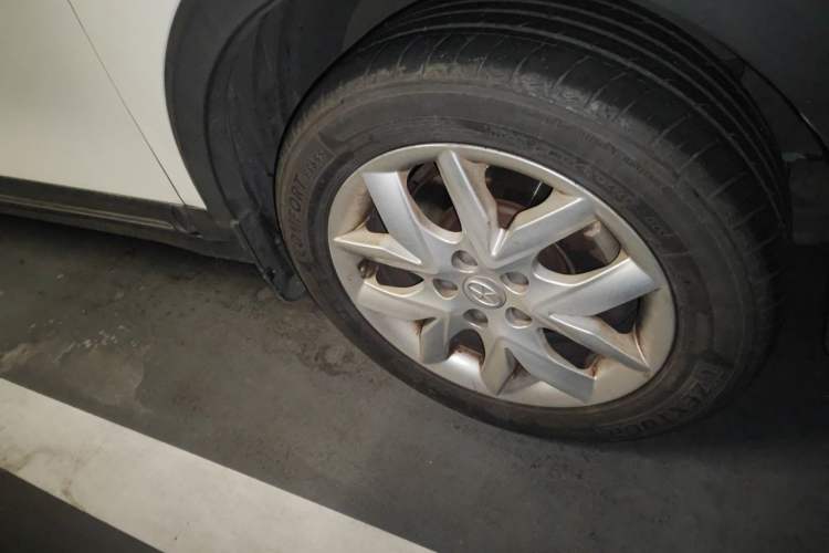 Used JAC Group Refine S3 2014 1.5L Manual Luxury Smart Model Right Front Wheel Hub