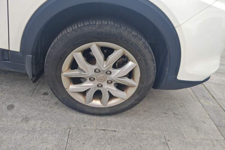 Used JAC Group Refine S3 2014 1.5L CVT Luxury Smart Model Right Front Wheel Hub