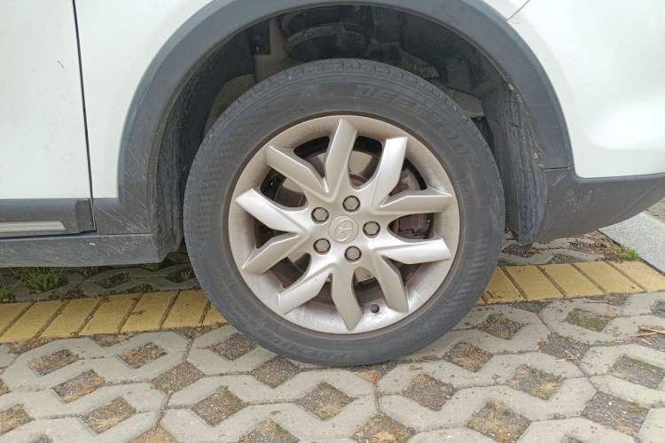 Used JAC Group Refine S3 2014 1.5L Manual Luxury Smart Model Right Front Wheel Hub