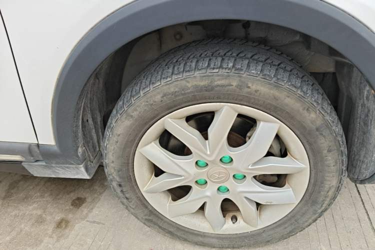 Used JAC Group Refine S3 2014 1.5L Manual Luxury Smart Model Right Front Wheel Hub
