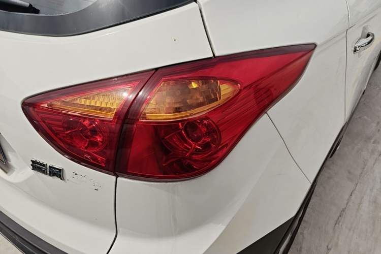 Used JAC Group Refine S3 2014 1.5L CVT Luxury Smart Model Right Rear Taillight