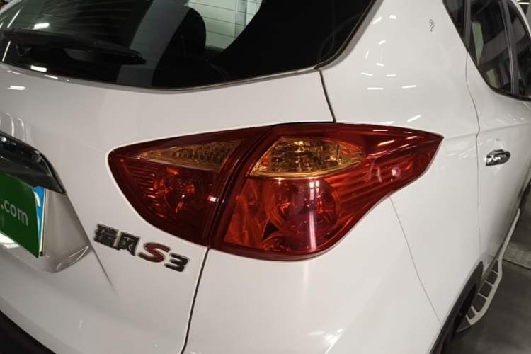 Used JAC Group Refine S3 2014 1.5L CVT Luxury Smart Model Right Rear Taillight