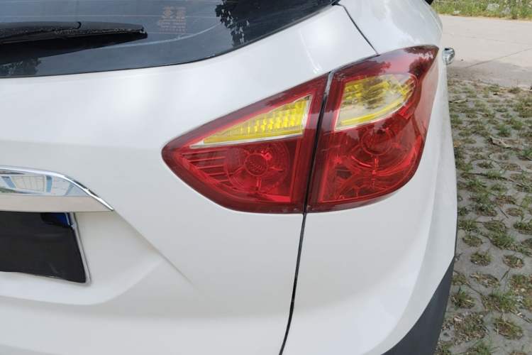 Used JAC Group Refine S3 2014 1.5L Manual Luxury Smart Model Right Rear Taillight