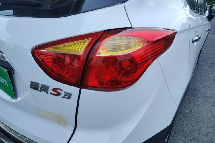 Used JAC Group Refine S3 2014 1.5L Manual Luxury Model Right Rear Taillight