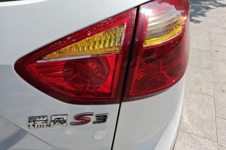 Used JAC Group Refine S3 2014 1.5L Manual Luxury Smart Model Right Rear Taillight