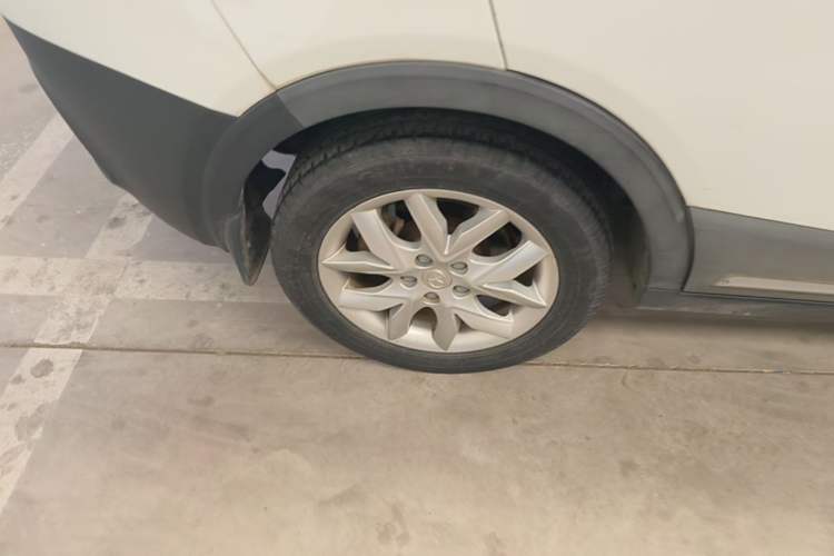 Used JAC Group Refine S3 2014 1.5L CVT Luxury Smart Model Right Rear Wheel Hub