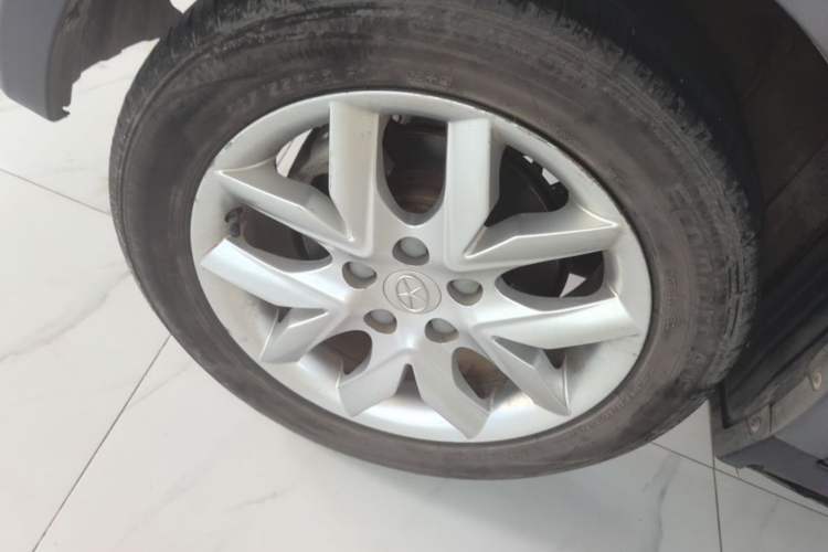 Used JAC Group Refine S3 2014 1.5L CVT Luxury Smart Model Right Rear Wheel Hub