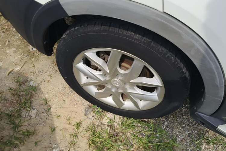 Used JAC Group Refine S3 2014 1.5L Manual Luxury Smart Model Right Rear Wheel Hub