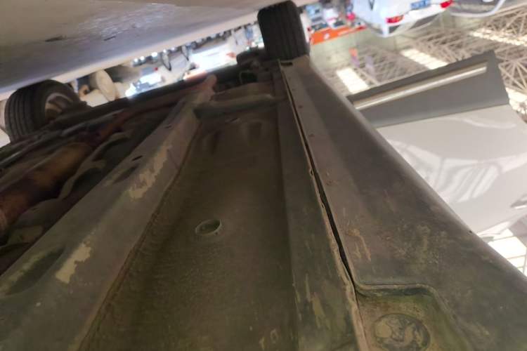 Used JAC Group Refine S3 2014 1.5L CVT Luxury Smart Model Right Side Sill