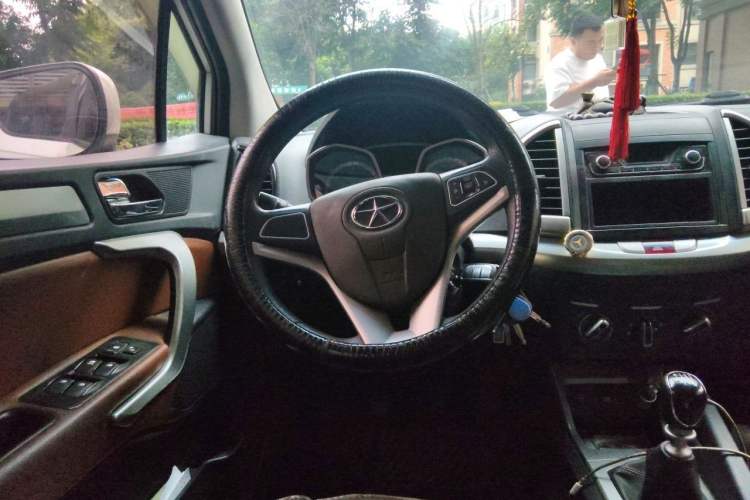 Used JAC Group Refine S3 2014 1.5L Manual Luxury Model Steering Wheel