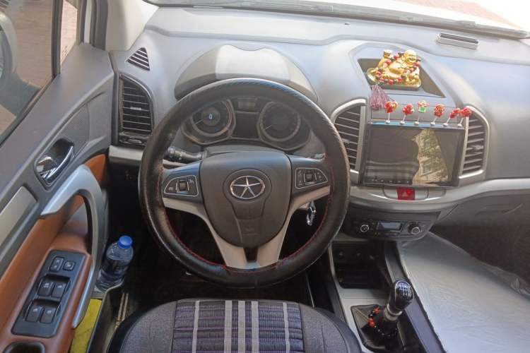 Used JAC Group Refine S3 2014 1.5L Manual Luxury Smart Model Steering Wheel