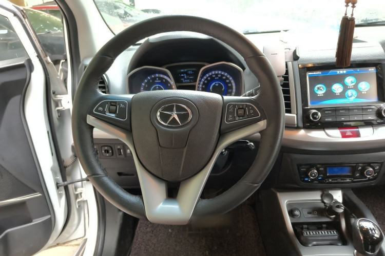 Used JAC Group Refine S3 2014 1.5L Manual Luxury Smart Model Steering Wheel