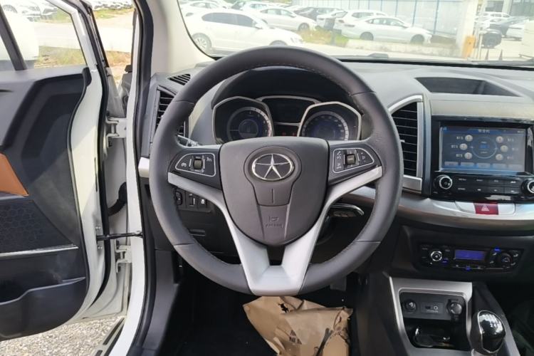 Used JAC Group Refine S3 2014 1.5L Manual Luxury Smart Model Steering Wheel
